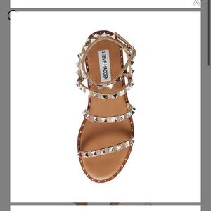 Steve Madden sandals style travel size 9
